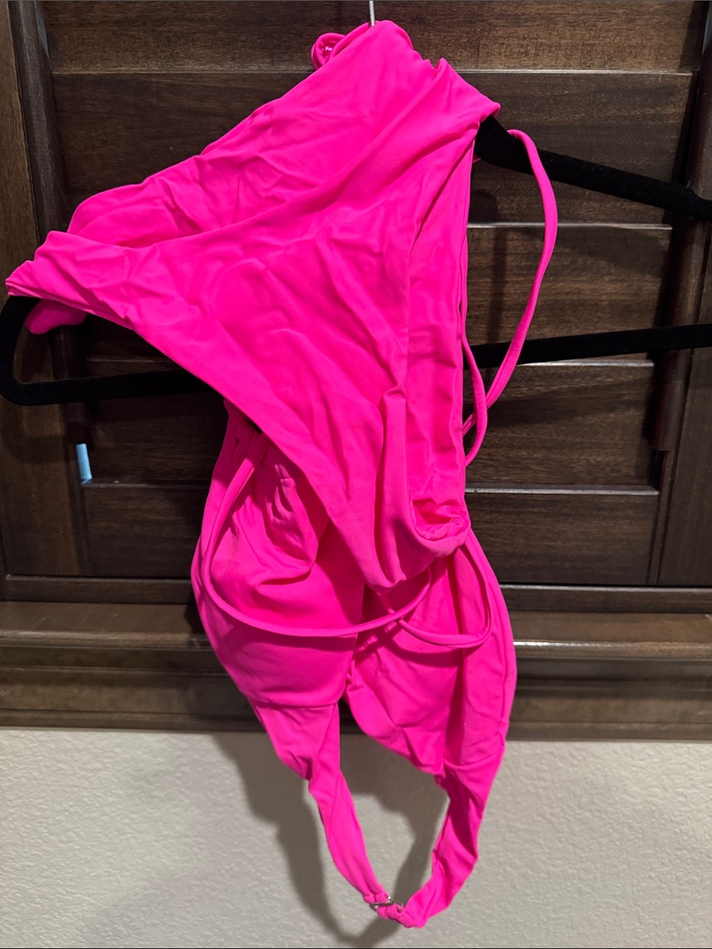 Variety of swimsuits - Picture 3 of 11